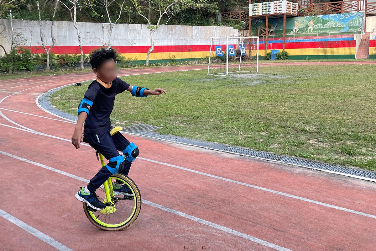 敢摔才會進步！阿豪踩出「自信人生」